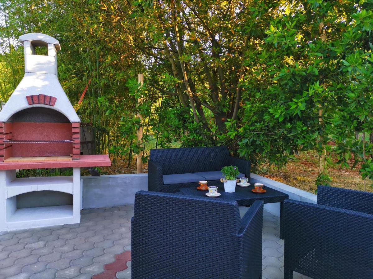 Holiday House Nela Лабин Экстерьер фото
